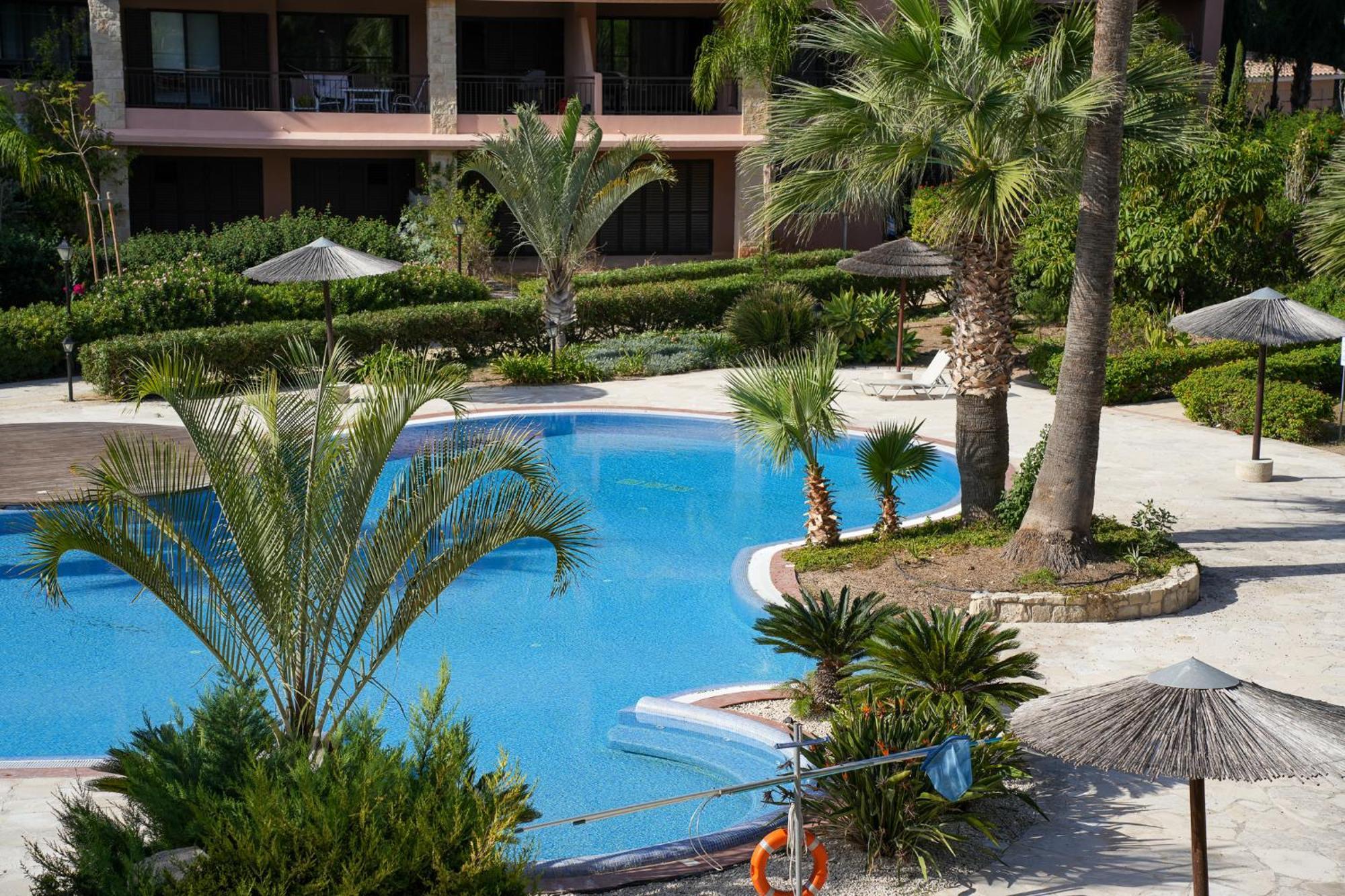 Resitour - Aphrodite Gardens Paphos 外观 照片